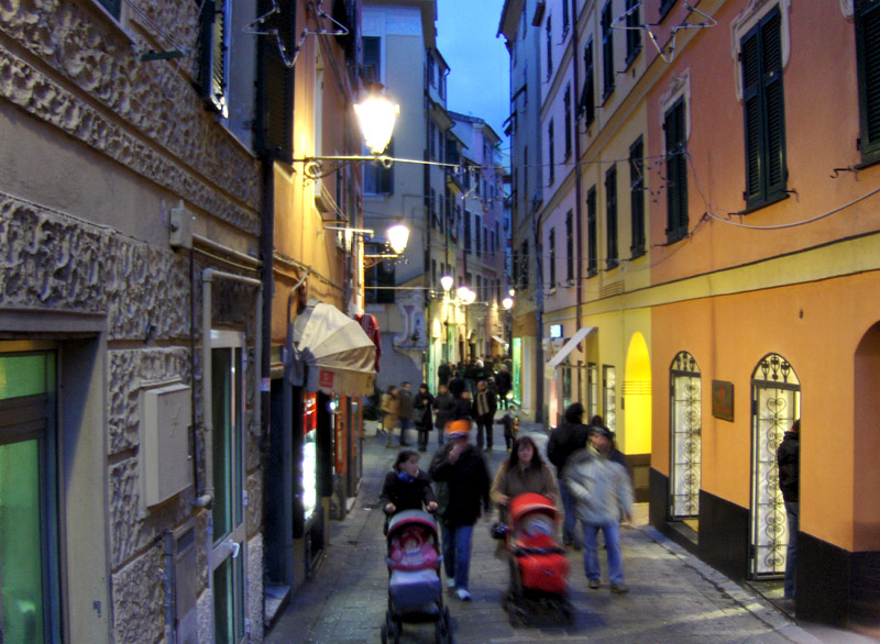 Varazze Il Centro Storico (Liguria, Italia) - centri storici savonesi