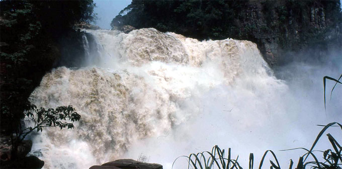 Zongo waterfalls