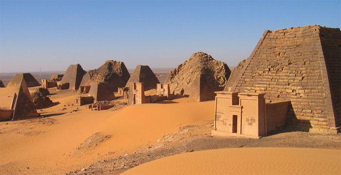 Pirâmides de Meroe