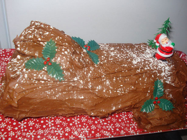 Paris Yule log (Paris Isle of France, France) - sweet Paris - dessert ...