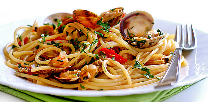 spaghetti alle vongole napoli