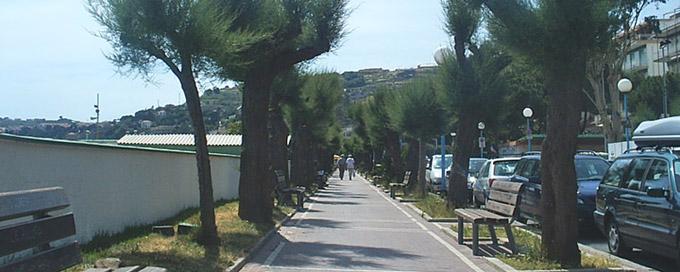 La passeggiata a mare