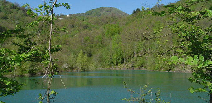 Lago del Brugneto