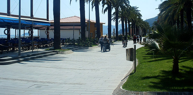 Die Strandpromenade