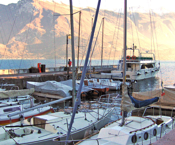 Marina von Limone sul Garda