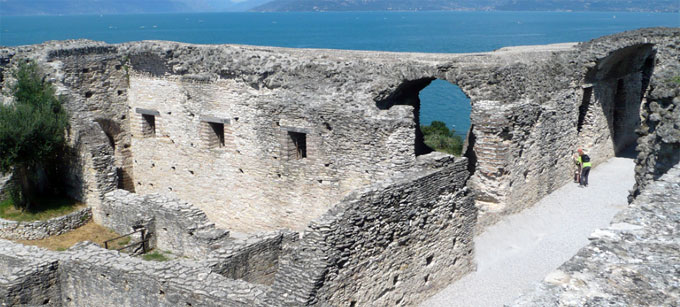 Catullo caves