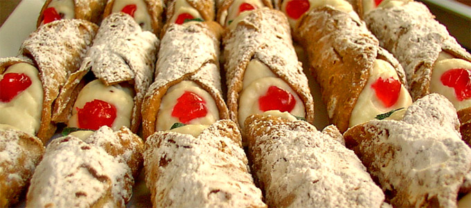 Sicilian cannoli