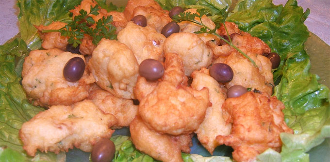 Pataniscas de bacalhau