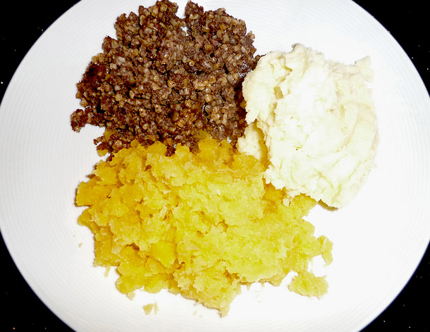 Edinburgh Haggis (Scotland) - traditional food Edinburgh - traditional