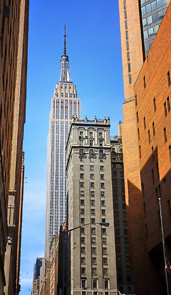 New York City Empire State Building (New York) - famous buildings New